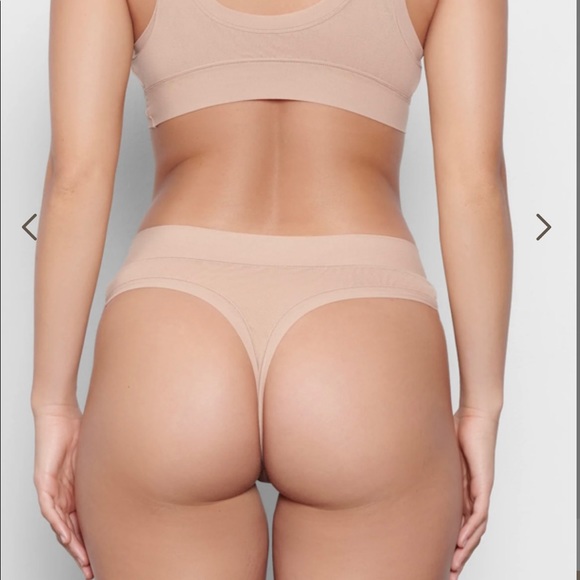 - - - - Picture 5 of 8